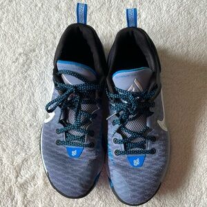 Nike sneakers men size 8.5